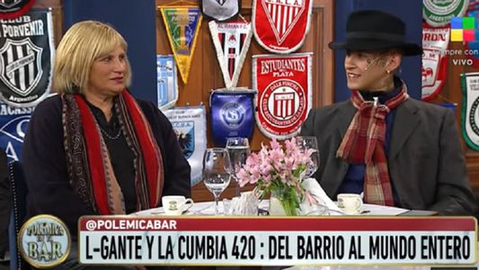 Polémica en el bar: Coco Sily le tiró onda a la mamá de L-Gante