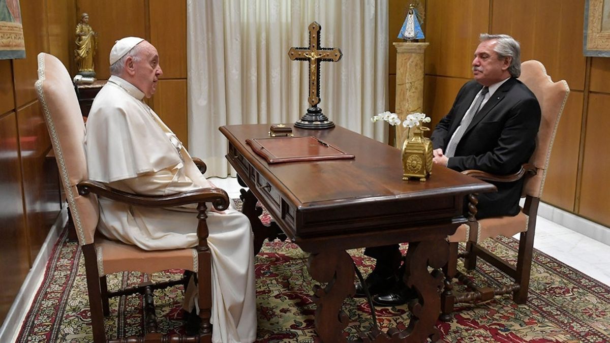 El Papa Francisco le envió una carta al presidente Alberto Fernández. ¿Qué le dijo? (Foto: archivo)