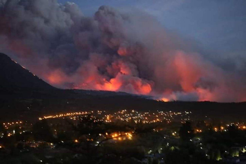 La ANSES afirmó que esta medida está orientada a las familias del Lago Puelo, El Hoyo, El Maitén, Epuyen y Cholila que se vieron afectadas por los incendios forestales.