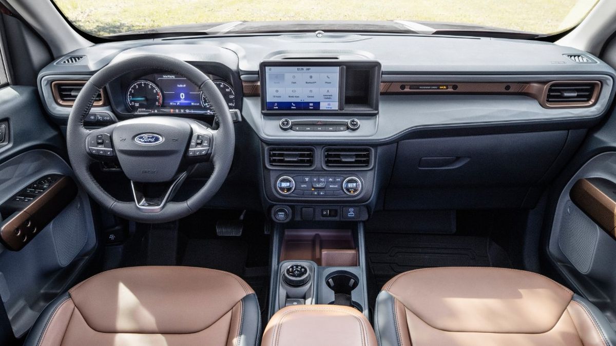 La nueva Ford Maverick posee una pantalla multitáctil de 8 con SYNC 2.5