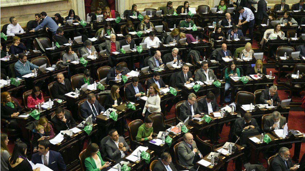 Diputados: Cambiemos intentará consensuar con la oposición una sesión con temas acordados
