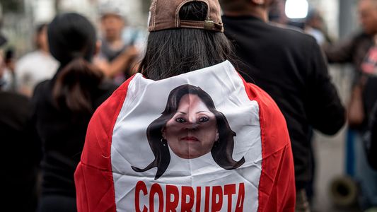 Dina Boluarte, del poder al abismo: las causas detrás de la destitución de la presidenta de Perú