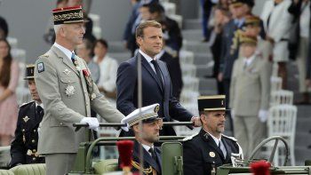 Revolución francesa: una celebración austera, con homenajes a los sanitaristas y a De Gaulle