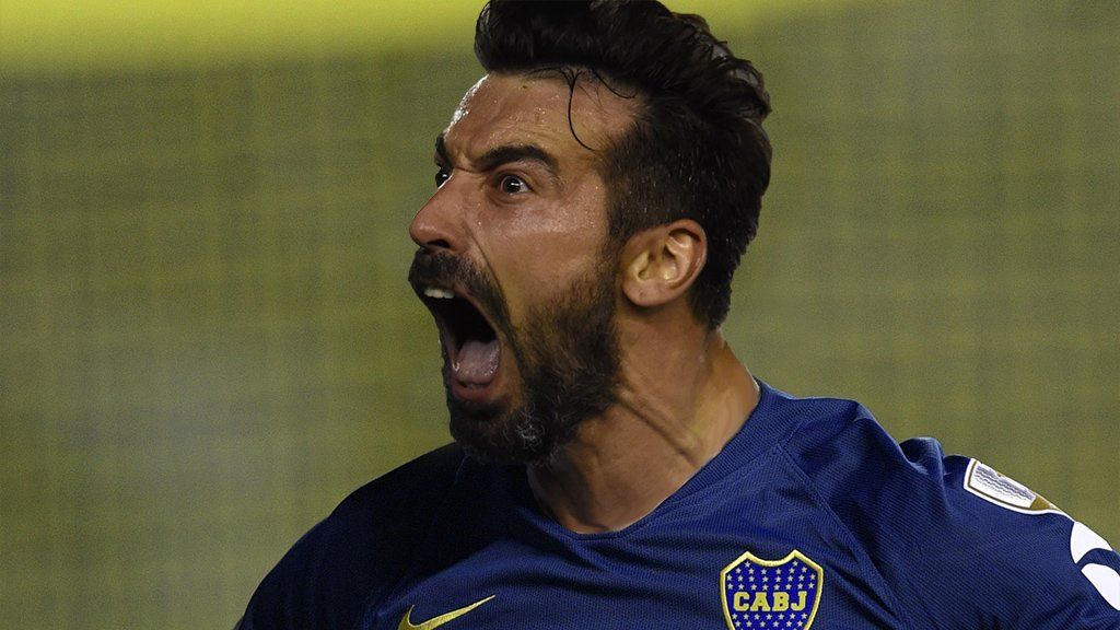 Negociación secreta (que ya dejó de serlo): Boca comenzó charlas por Ezequiel Pocho Lavezzi