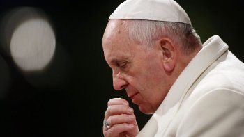 Para Francisco, el aborto es “lo mismo que hacían los nazis para cuidar la raza pero con guantes blancos”
