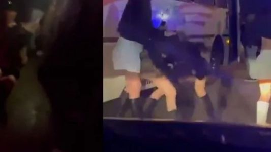 Salvaje batalla campal entre mujeres en un boliche: testigos grabaron las piñas, patadas y tironeos