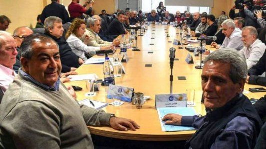 La CGT estira: después de una reunión pasan a un cuarto intermedio para definir el paro