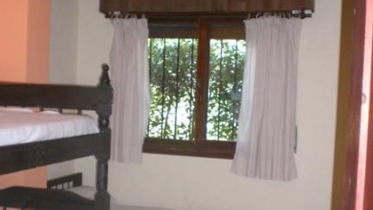 Otra imagen del interior de la propiedad donde se alojaron los rugbiers (Foto: gentileza alquileresgesell.com.ar).