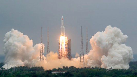 En vivo: La llegada a la Tierra del cohete chino que está fuera de control