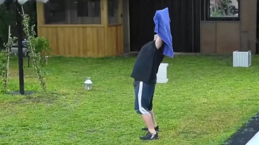 Se inundó la casa de Gran Hermano 2022 por la lluvia y Ariel se enfureció: Un mensaje que nos avise