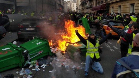 Incidentes en París: un chaleco amarillo perdió una mano en nuevo sábado de protestas