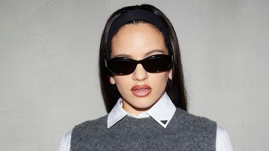 El curioso uso que le da Rosalía al anillo de compromiso que le regaló su ex Rauw Alejandro