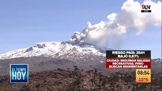 Alerta por la fuerte actividad del volcán Copahue, en Neuquén