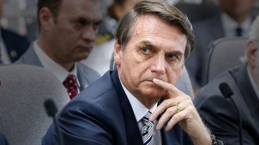 Senadores y diputados piden a la Justicia que investigue a Jair Bolsonaro por insultar a una periodista