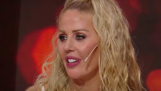 Barbie Simons: Padecí una especie de bullying por ser hija de un padre suicida