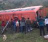 Perú: al menos 11 personas murieron y 34 resultaron heridas al caer un colectivo al abismo