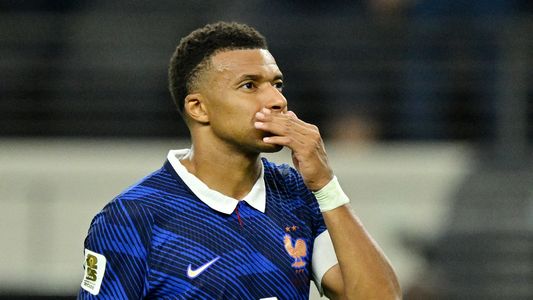 Las fotos de la desolación de Mbappé tras la eliminación de Francia ante España en el Mundial 2026