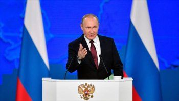 La polémica frase de Putin para rechazar el matrimonio homosexual: No habrá papá uno y dos, habrá papá y mamá