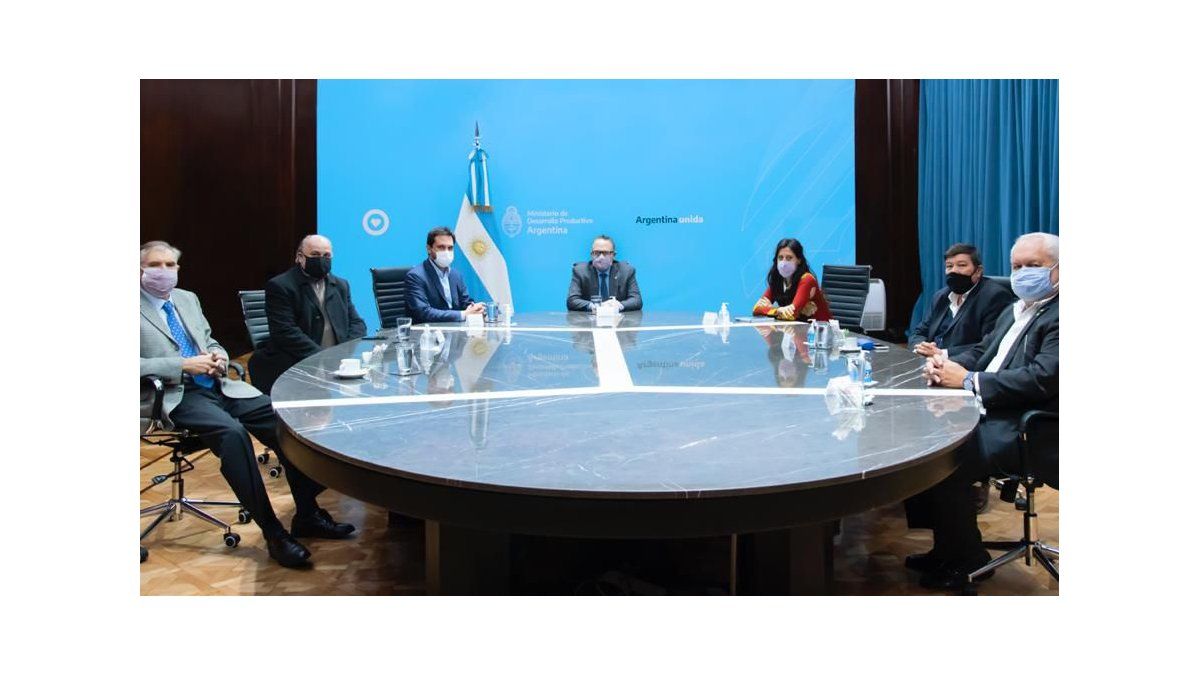 La reunión del pasado viernes 21 de mayo, entre el Gobierno, los exportadores y la Mesa de las Carnes. 