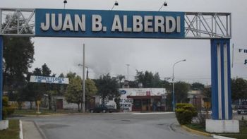 Horror en Tucumán: degolló a su esposa y quiso suicidarse con el mismo cuchillo