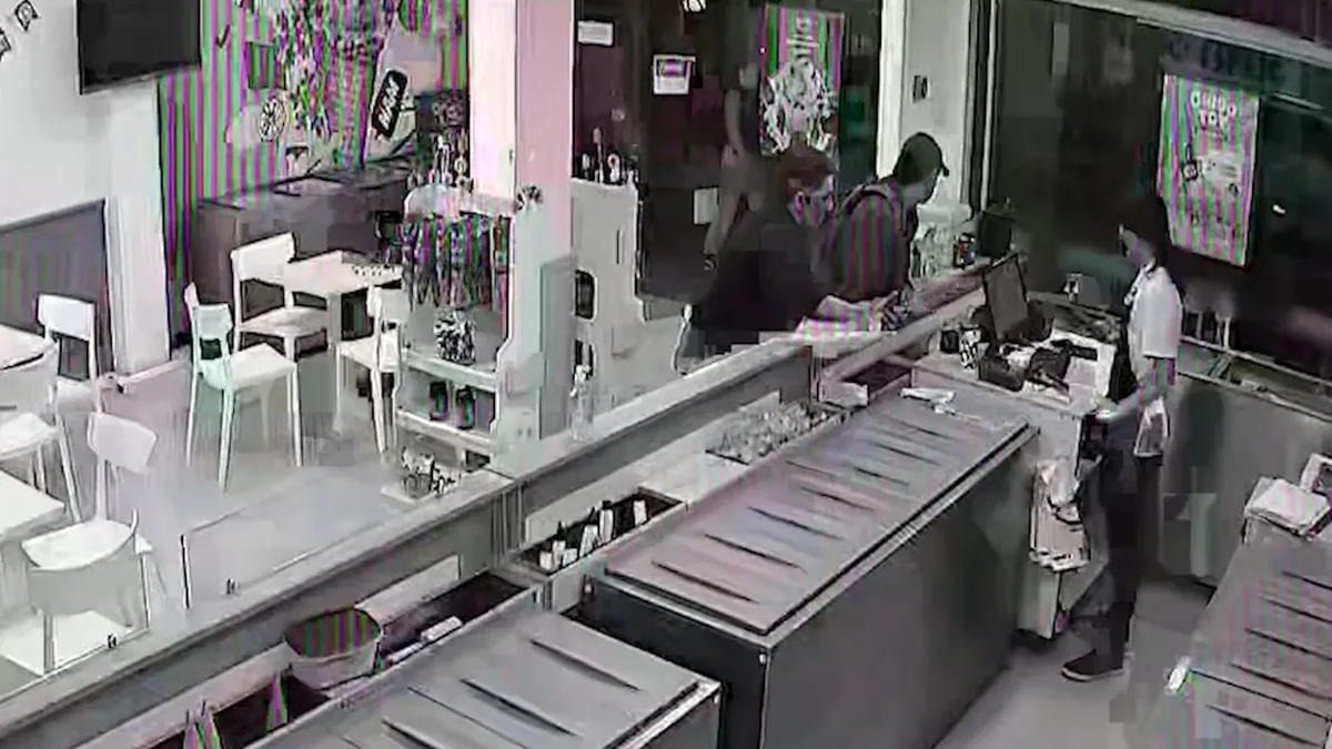Cayó “la banda del posnet”: así estafaron a una heladería de Ramos Mejía
