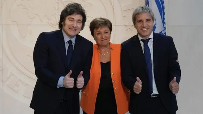 El FMI cerró la revisión de metas del acuerdo con Argentina: Las conversaciones siguen siendo constructivas
