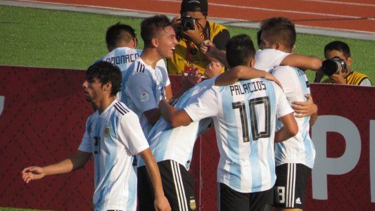 ¡Argentina al Mundial Sub-17! La Selección de Aimar goleó 3-0 a Paraguay y se aseguró un boleto a Brasil