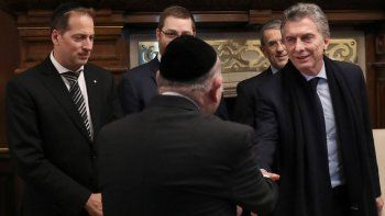 Macri no irá al acto de la AMIA pero recibió a las autoridades de la mutual