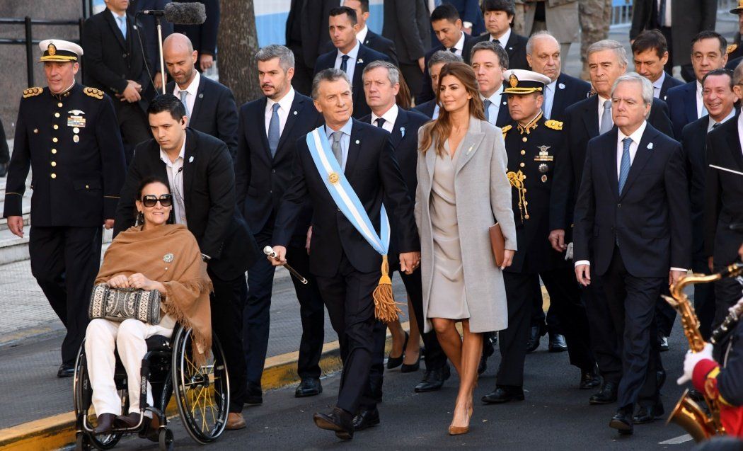 Macri participó del locro patriótico del 25 de Mayo: Volver atrás sería destruirnos