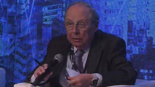 Guillermo Calvo: Las políticas que usan los agregados monetarios tienden a ser más recesivas