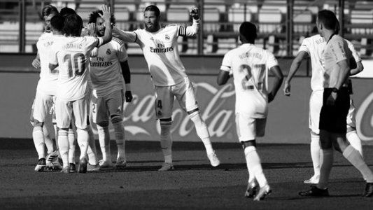 Real Madrid le ganó 3-1 a Eibar por la continuidad de La Liga y sigue a dos puntos del Barcelona