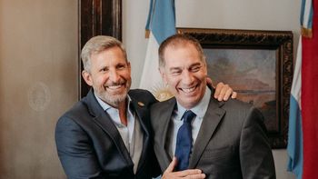 Santilli se reunió con Frigerio y le lanzó un mensaje a Kicillof al hablar de doble personalidad