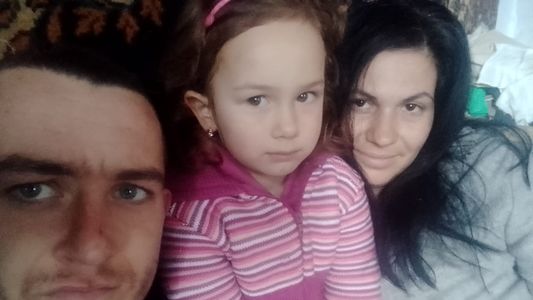 Es ucraniana, vive en Argentina y pide ayuda para traer a su hija y su nieta como refugiadas: Estoy destruida