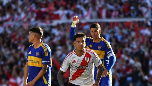 Con un contundente 3 a 0, River derrotó a Barracas Central y selló su pasaje a cuartos