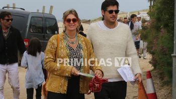 Las fotos de las distendidas vacaciones de Dolores Barreiro y su novio en José Ignacio