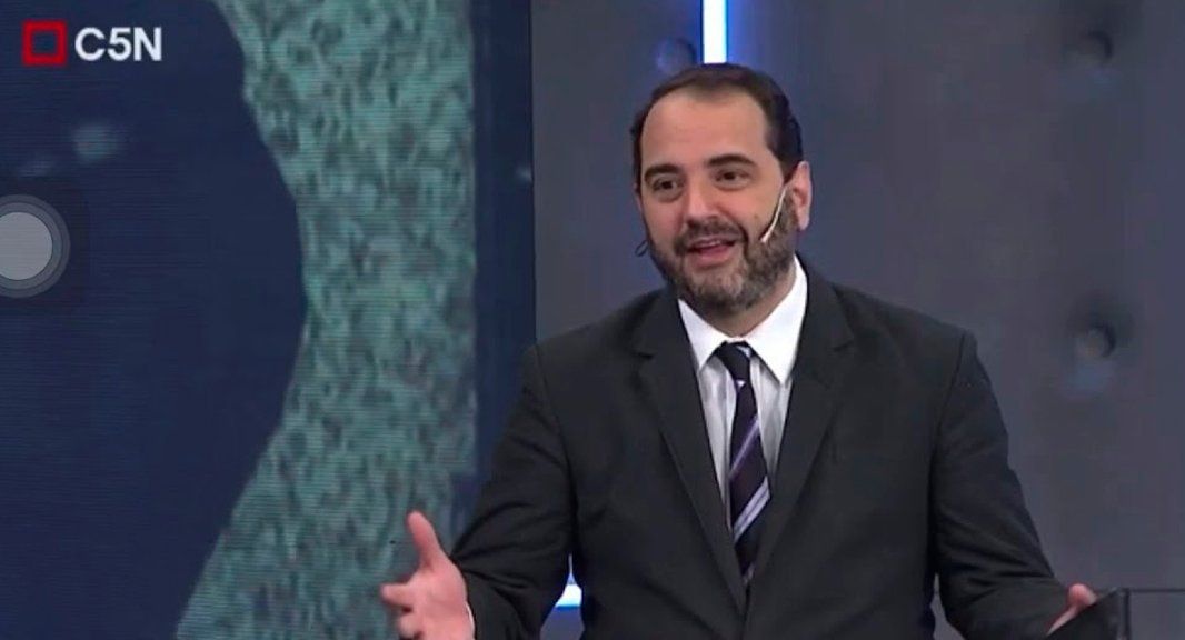 La insólita explicación del periodista de C5N: Recibí el llamado de un conocido y me dijo que había quedado una dosis