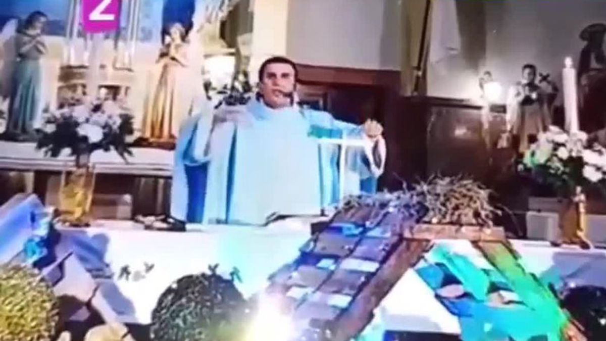 El cura se expresó en contra del pase sanitario implementado obligatoriamente en la provincia de Buenos Aires. (Foto: captura de video)