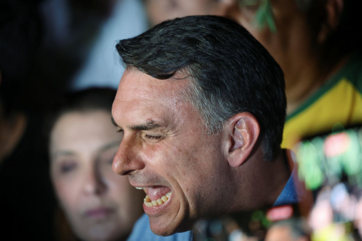 El senador se impuso sobre Lula da Silva y ambos volver&aacute;n a enfrentarse en el balotaje del 25 de octubre. (Foto: Reuters).