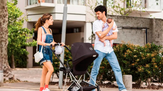 Las primeras fotos de Violeta Urtizberea con su hija Lila