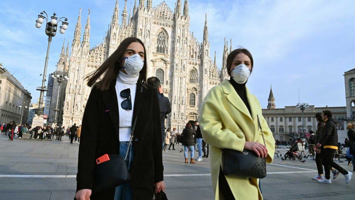 Tras el primer positivo por coronavirus: ¿el frío y las escuelas pueden ser factores decisivos en el contagio?