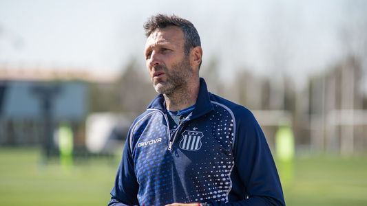 El contundente análisis del DT de Talleres sobre el cruce ante River: No es...