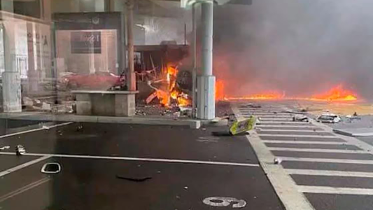 Estados Unidos cerró parte de su frontera con Canadá por una explosión