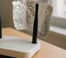 El truco del papel aluminio en el router WiFi: cuándo puede mejorar la señal y qué riesgos tiene