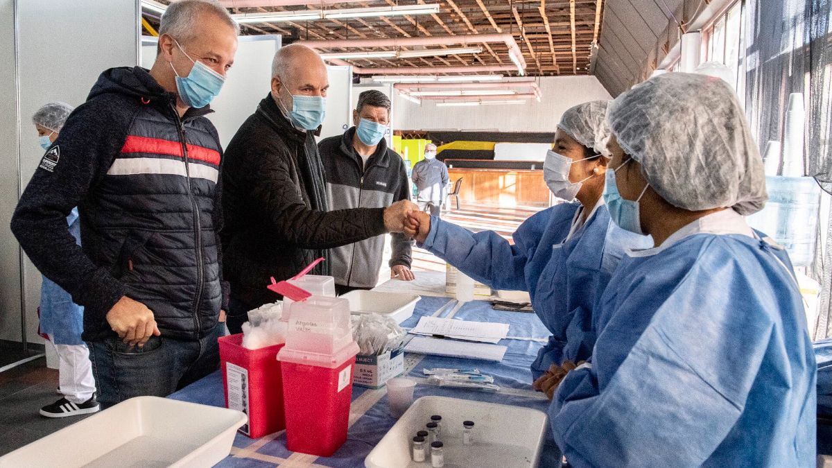 Rodríguez Larreta recorrió el vacunatorio de Costa Salguero (Foto: gobierno de la Ciudad).