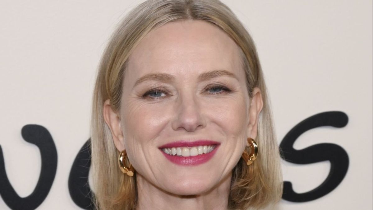 Naomi Watts deslumbra en Netflix con la serie más subida de tono y tan solo tiene 10 capítulos.