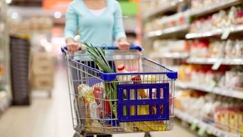 España sufre el impacto de la reduflación, la técnica argentina para disimular la suba de los precios