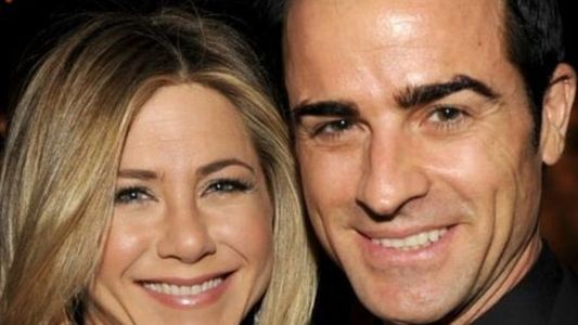 Jennifer Aniston toma terapia de pareja antes del matrimonio