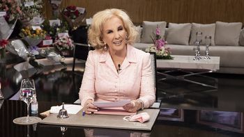 el regreso de mirtha legrand: entre la espada y la pared y ante la decision mas dificil el regreso de mirtha legrand: entre la espada y la pared y ante la decision mas dificil