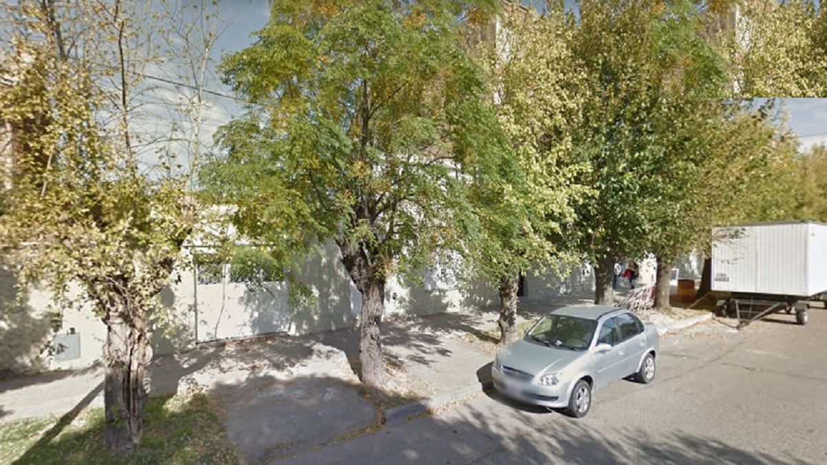 Asesinato en Pehuajó. El hecho ocurrió en el domicilio ubicado en la calle Leandro N. Alem 118 (Foto: captura Google Maps).