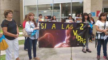 Médicos de un hospital de Jujuy demoran la práctica de un aborto a una nena de 12 años que fue violada